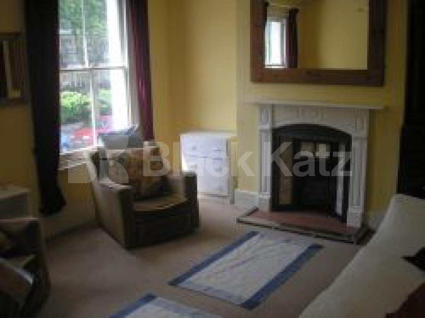 			3 Bedroom, 1 bath, 1 reception Flat			 Grafton Road, KENTISH TOWN NW5